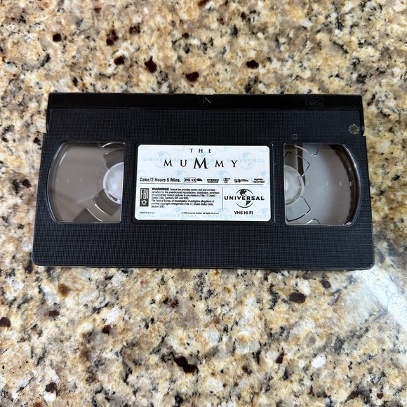 The Mummy Returns VHS tape - Picture 3 of 3